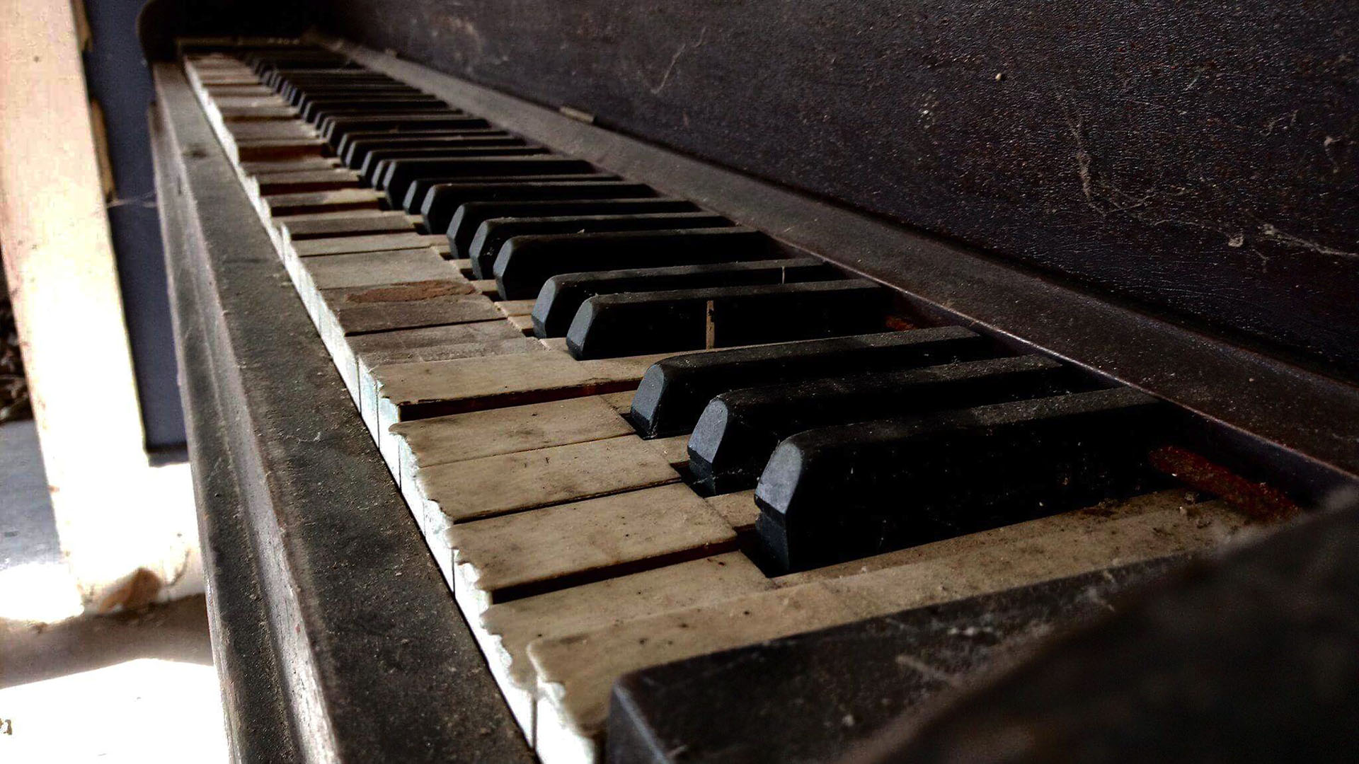 Spooky Piano